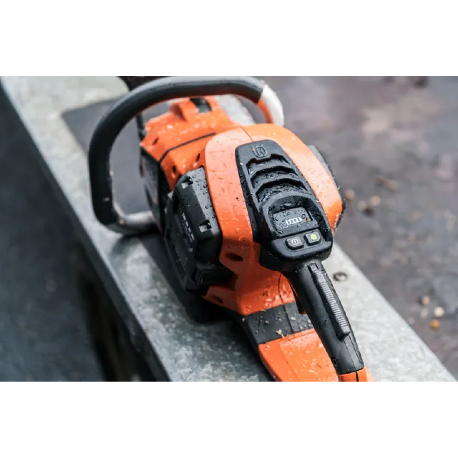 Аккумуляторная Цепная Профессиональная Пила Husqvarna 540iXP KIT (АКБ+ЗУ) 9678640-02