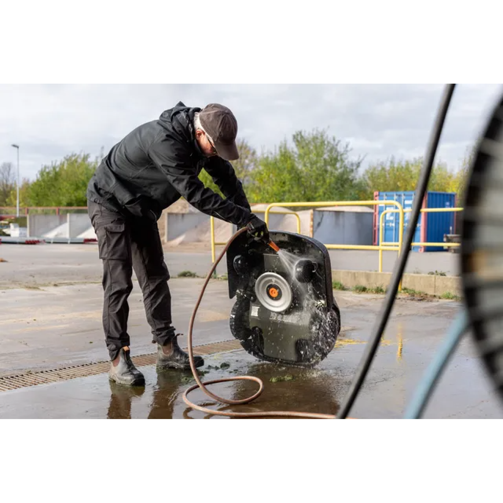 Профессиональная Газонокосилка-Робот Husqvarna AM 560 EPOS (до 12 000 м²) 9707304-11