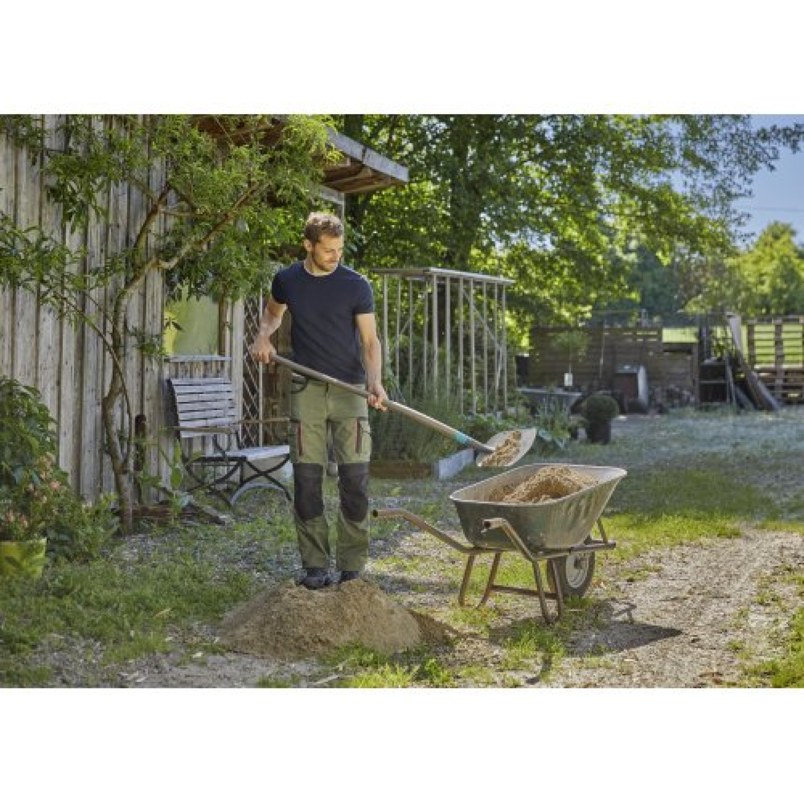 Лопата совковая Gardena NatureLine 154 см