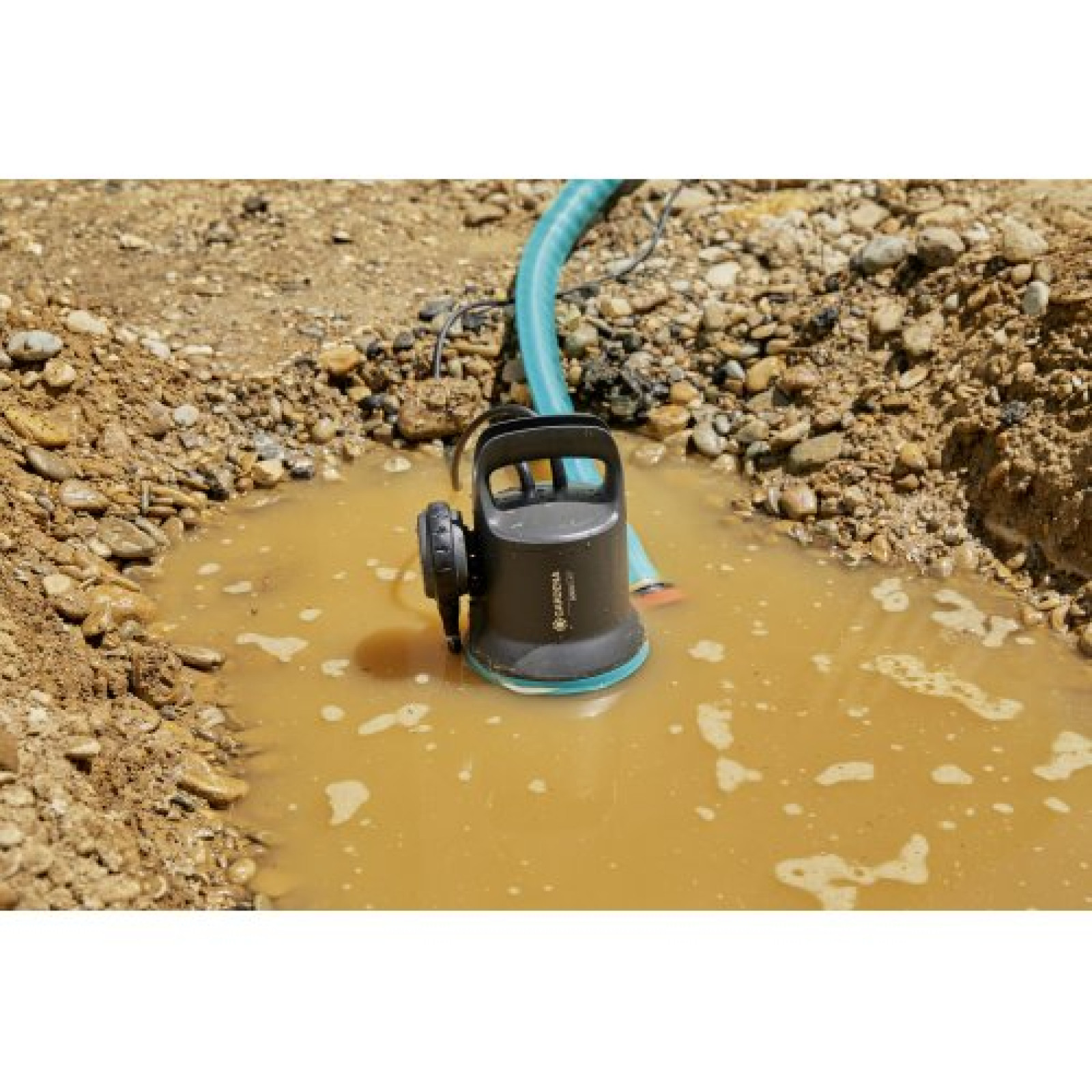 Електричний Насос Gardena 9000 (для брудної води) 09040-20.000.00