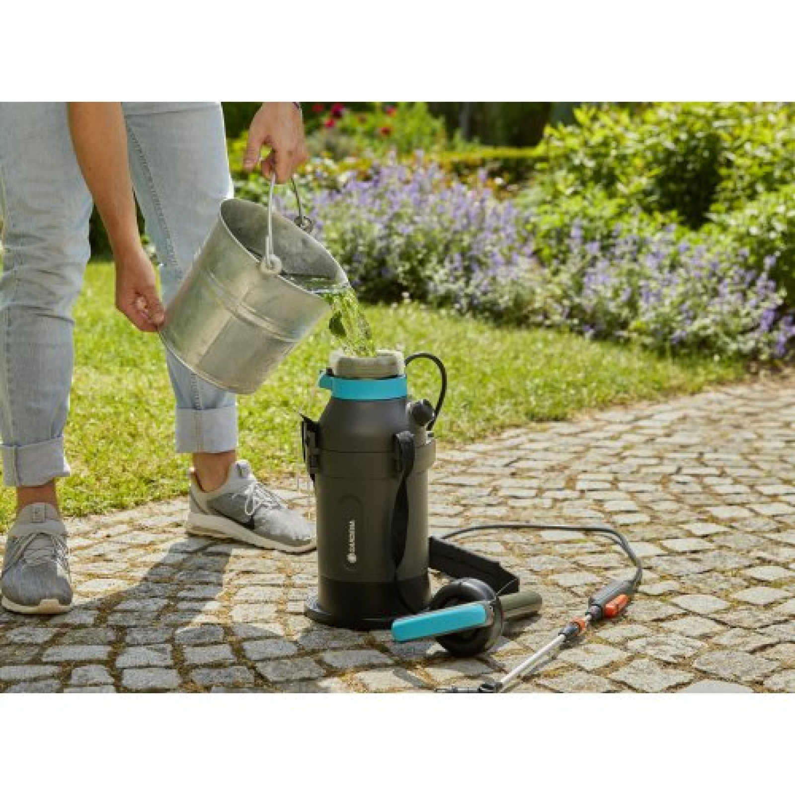 Опрыскиватель Наплечный Аккумуляторный Gardena EasyPump (5л) 11136-20.000.00
