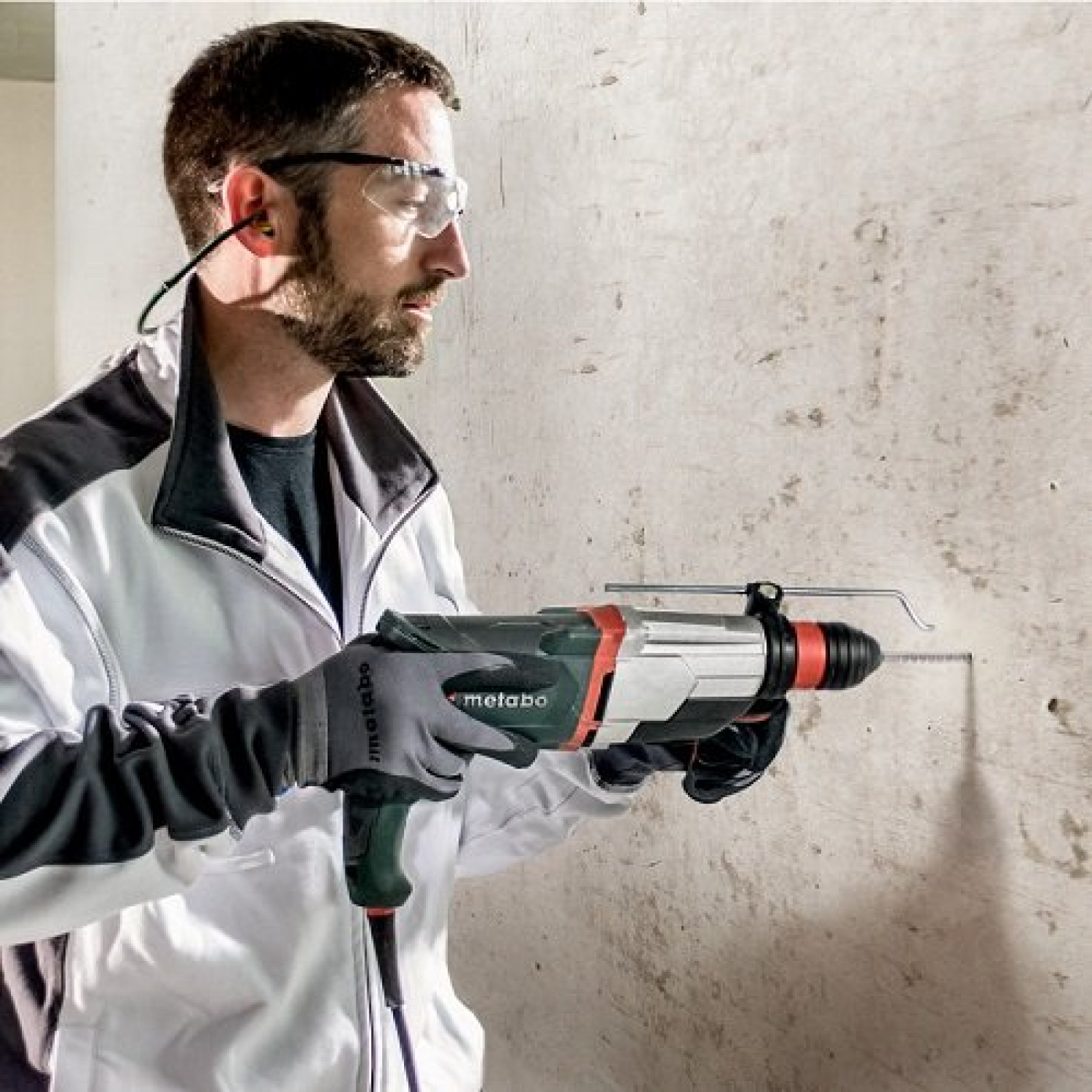 Перфоратор Metabo KHE 2860 Quick
