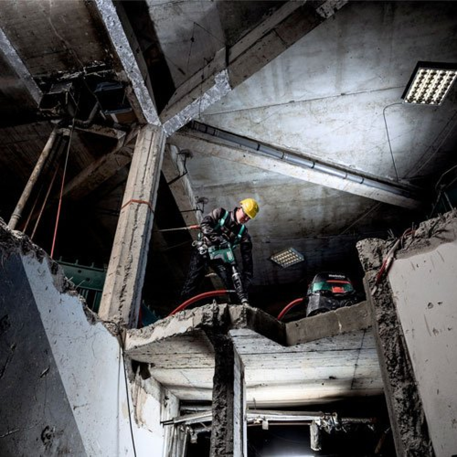 Перфоратор Metabo KHEV 11-52 BL