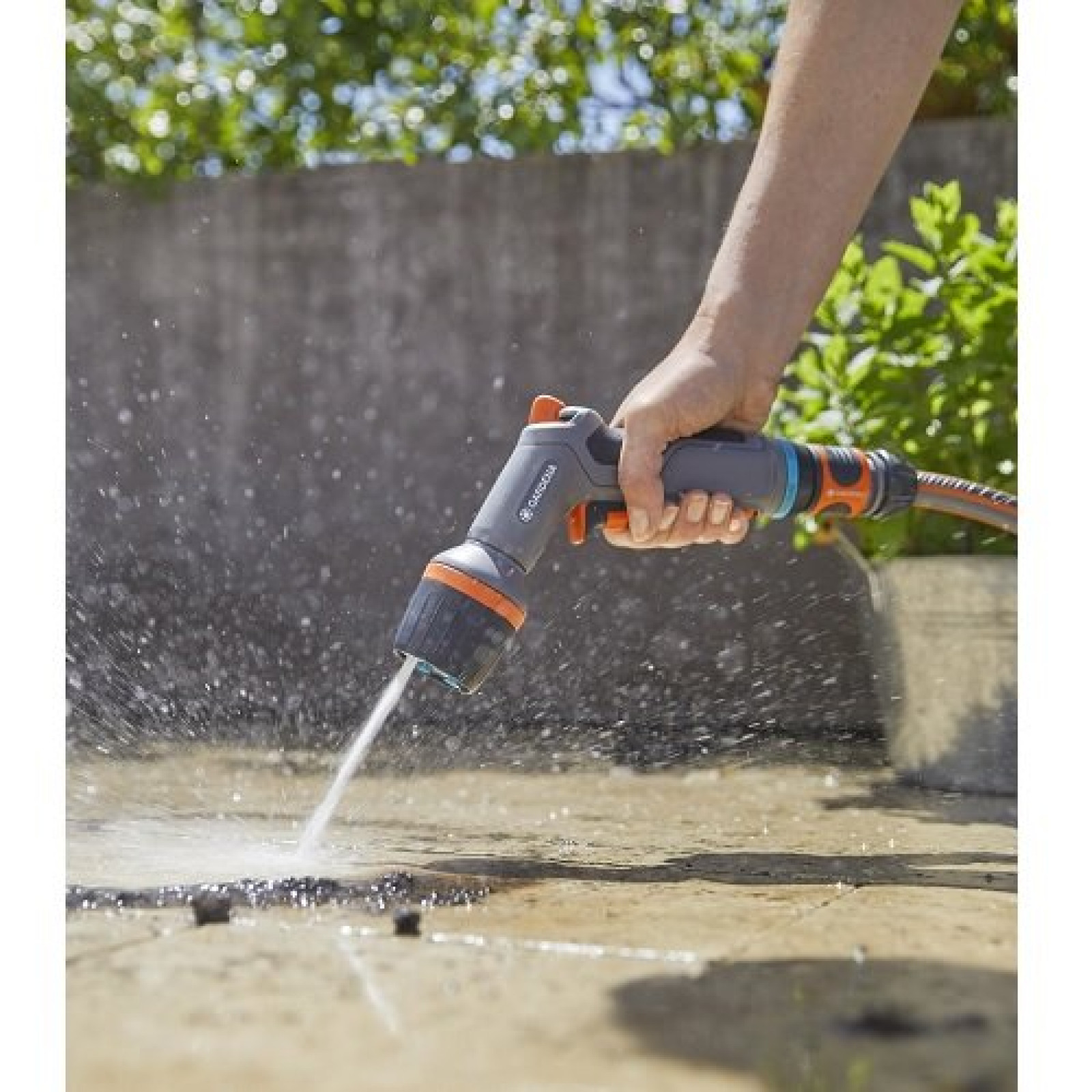 Пистолет-наконечник для полива Gardena Comfort ecoPulse