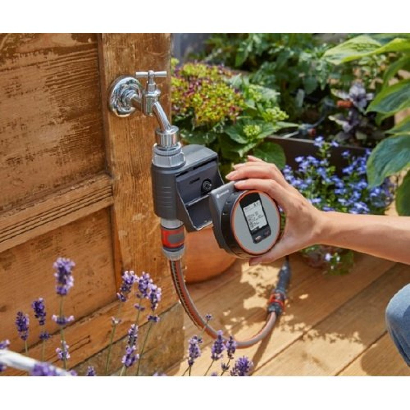 Таймер подачі води Gardena WaterControl M4