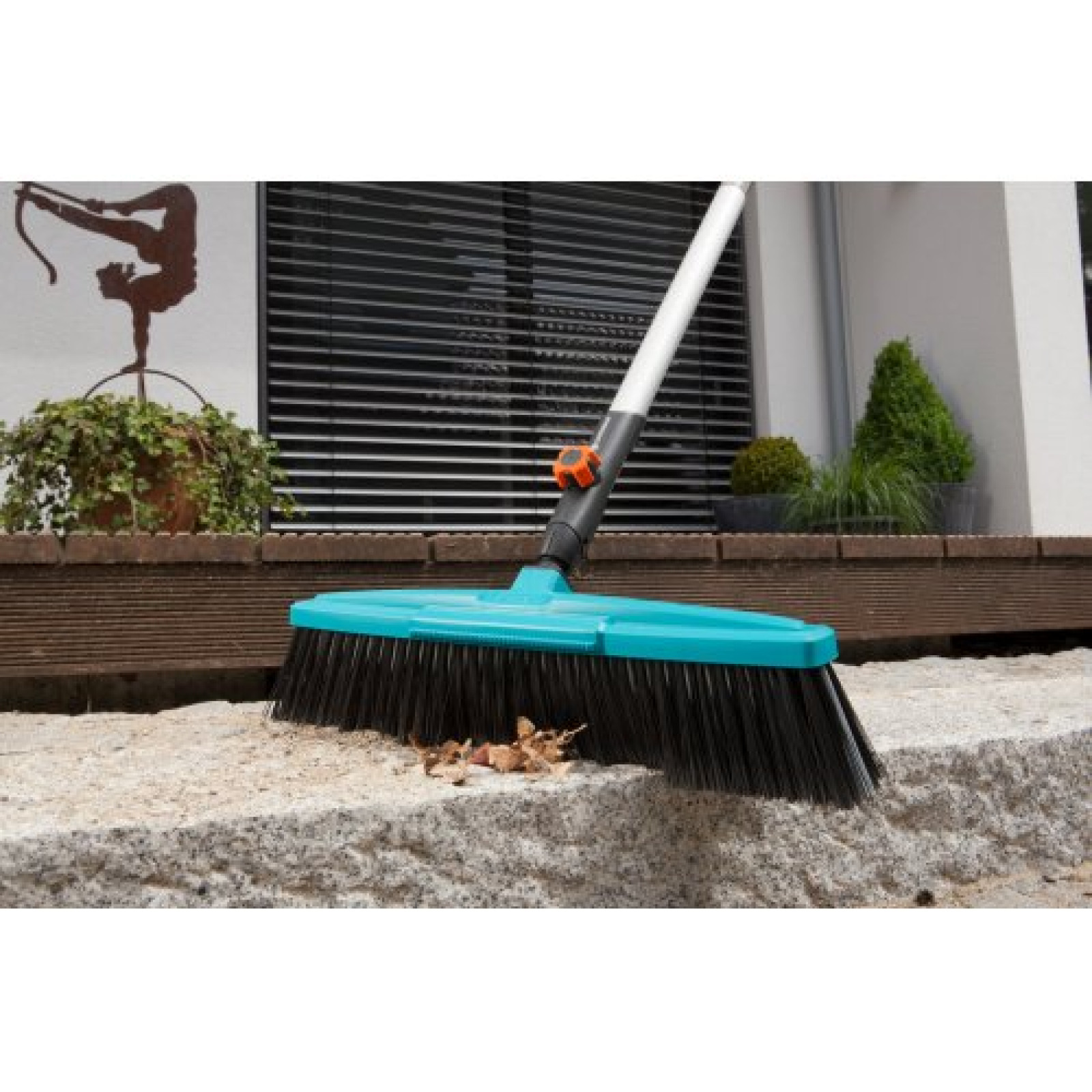 Щетка для уборки Gardena Combisystem 45 см
