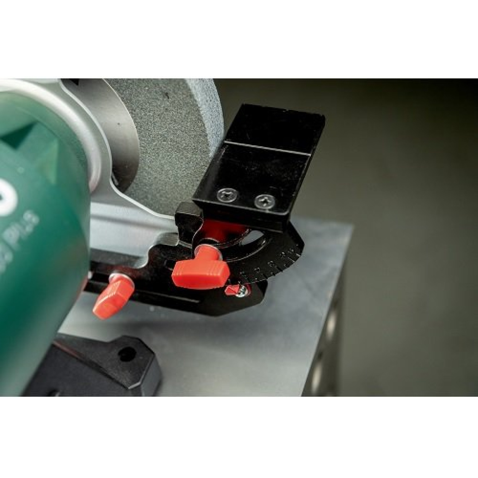 Точильний Верстат Metabo DS 200 Plus 604200000