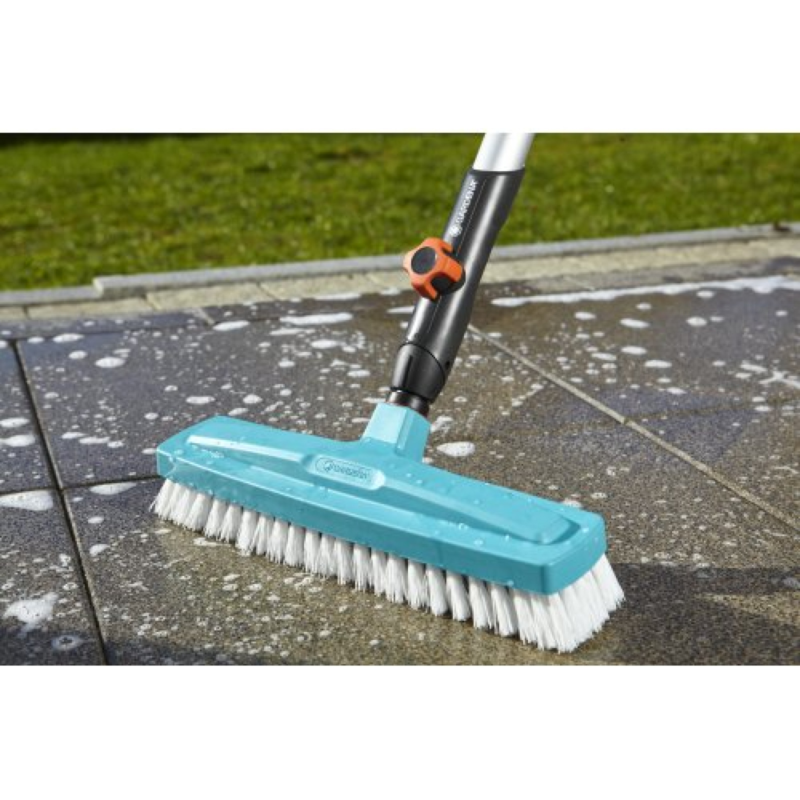 Щетка жесткая Gardena 3639-20