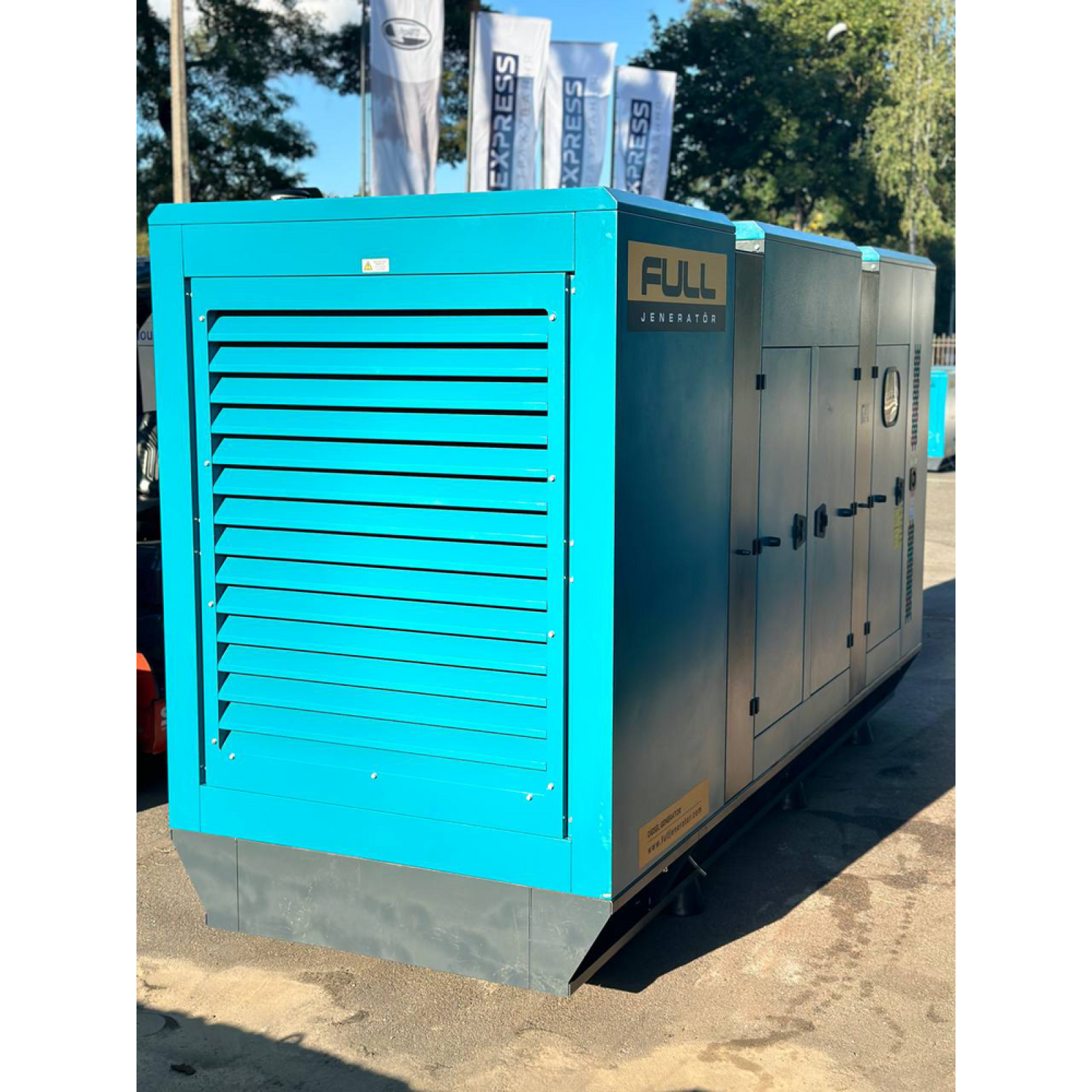 Генератор дизельний Full FB 450 (327 кВт)