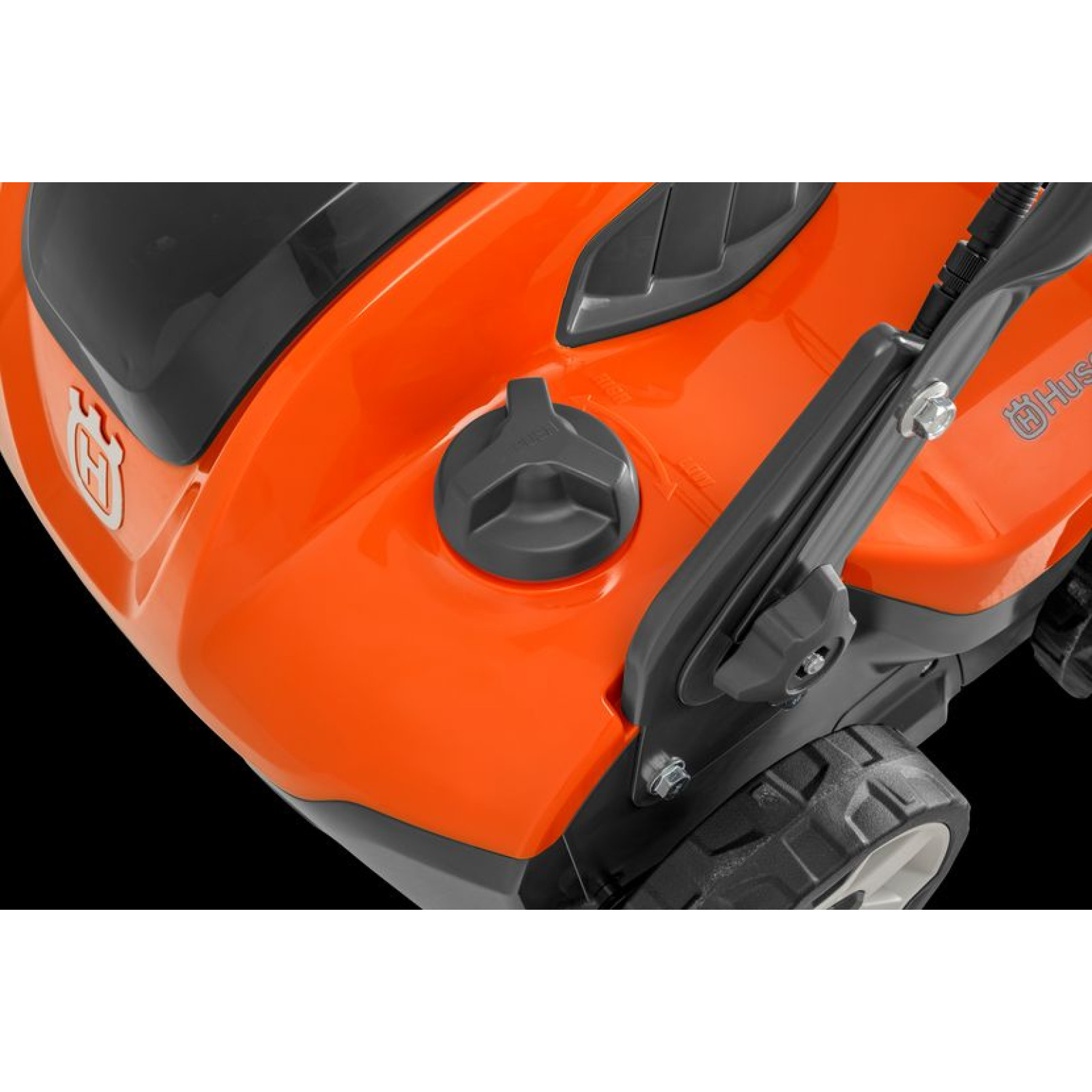 HUSQVARNA S 138i без акумулятора та зарядного пристрою