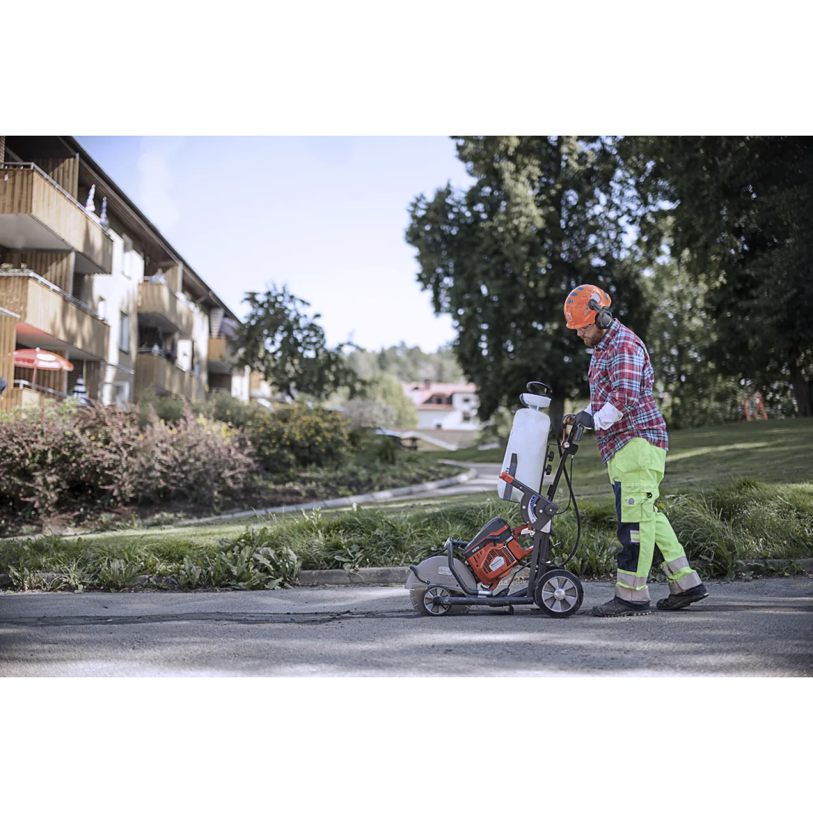 Тележка с баком Husqvarna КV-9 для Бензорезов K970/K1270 5877684-02