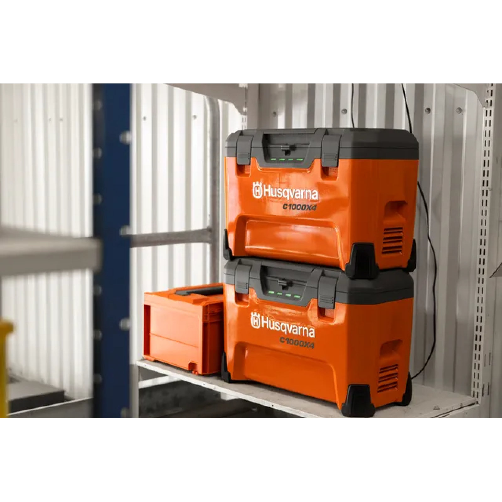 Зарядное устройство Husqvarna 40-C1000x4 (4 слота) 9707048-01