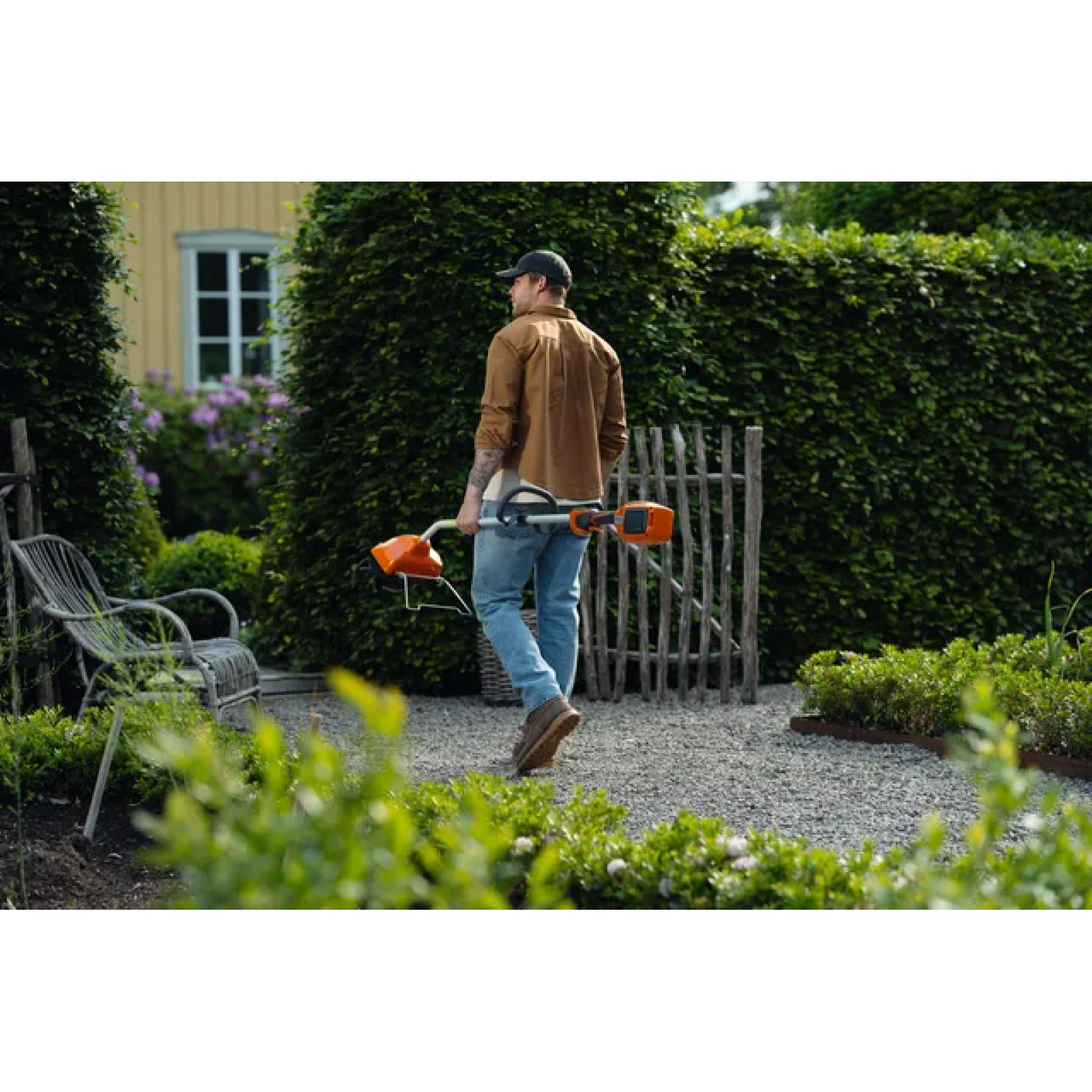 Аккумуляторный Культиватор Husqvarna TH 125i (без АКБ и ЗУ) 9708424-01