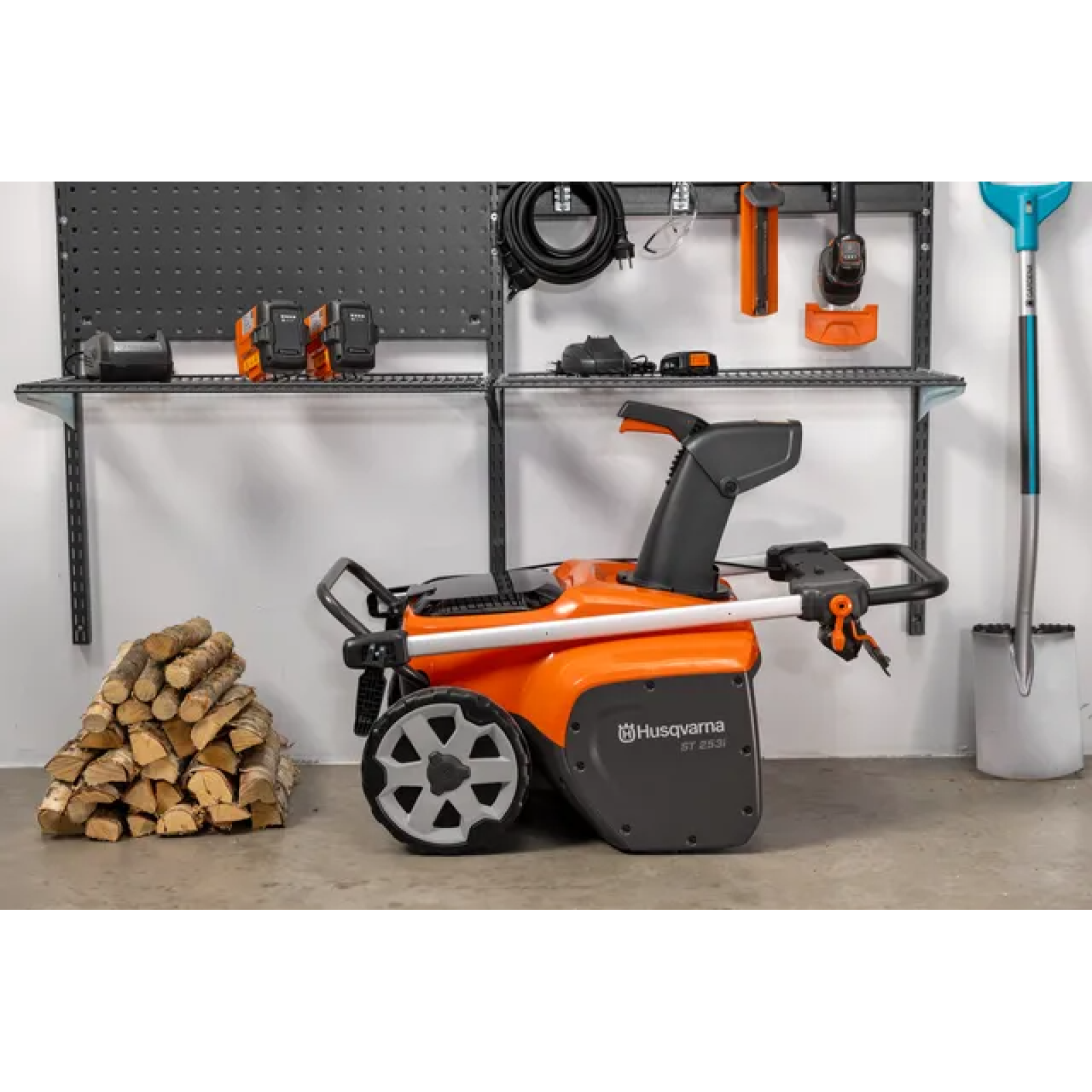 Снегоуборщик Аккумуляторный Husqvarna ST 253i 9707891-01